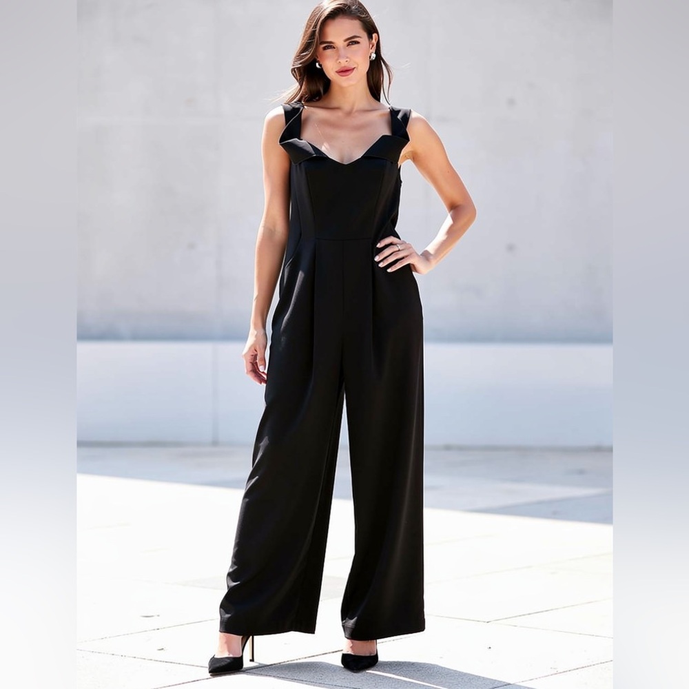 NWT Topshop Black Sleeveless V-Neck Wide Leg Jumpsuit Size 6 Small